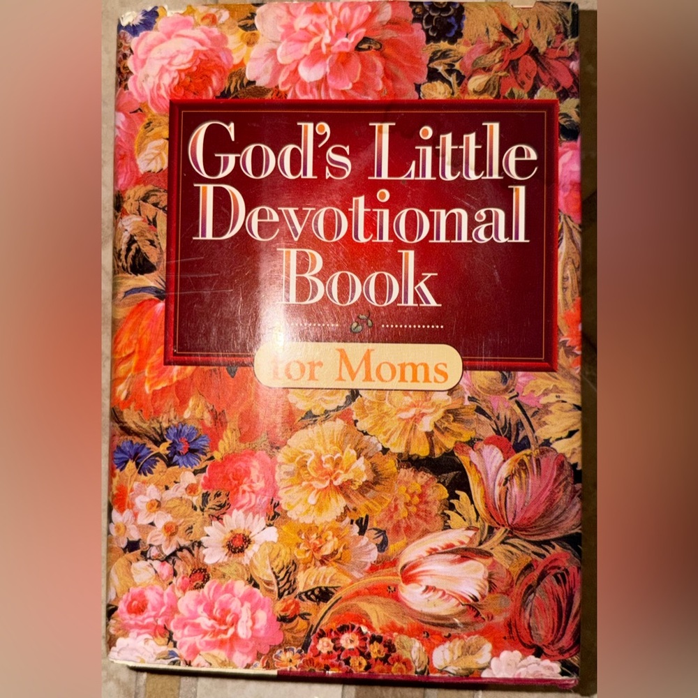God's Little Devotional Book for Moms - Floral Cover, Red & Pink